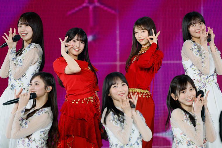 乃木坂46、満員の東京ドームで14回目の誕生日をお祝い！過去と未来を